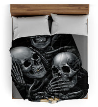 Thumbnail for Plaid Tête de Mort Maudit