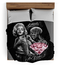 Thumbnail for Plaid Tête de Mort Tatoo