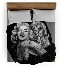 Thumbnail for Plaid Marylin Monroe