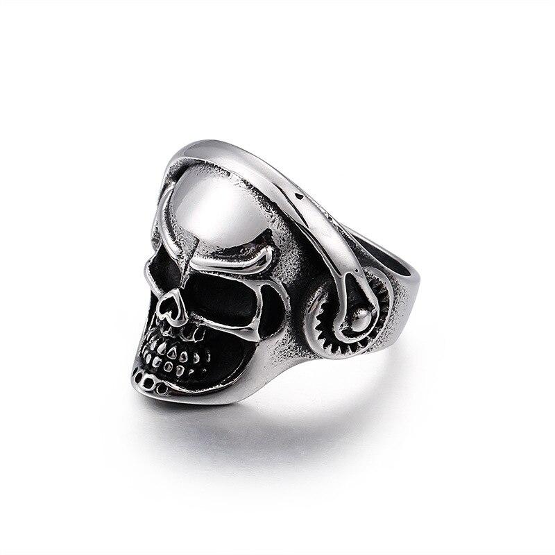 Bague Tête de Mort <br/> DJ (Acier)