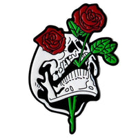Thumbnail for Pin's Tête de Mort Avec Rose