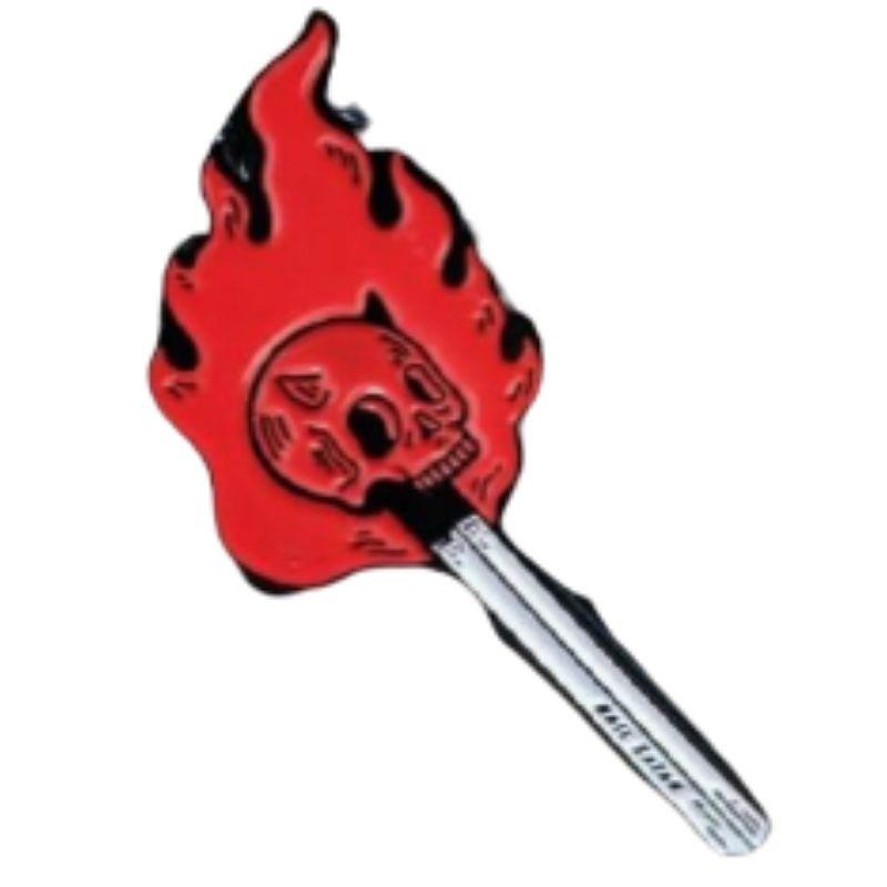 Pin's Tête de Mort <br> En Feu