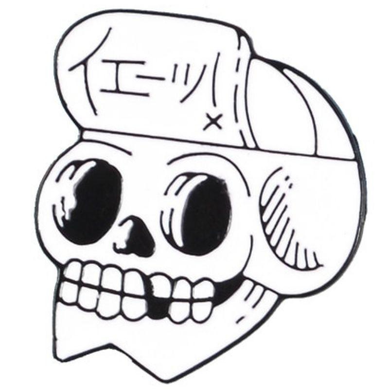 Pin's Tête de Mort Casquette