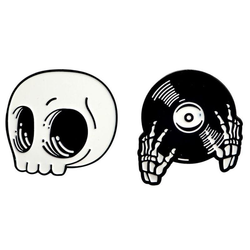 Pin's Tête de Mort DJ