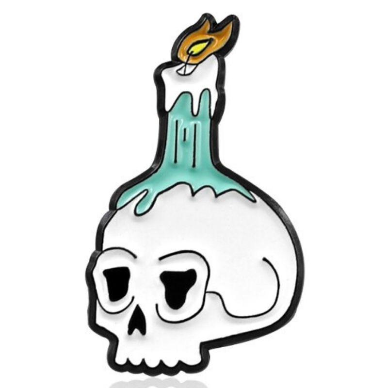 Pin's Tête de Mort <br> En Flamme