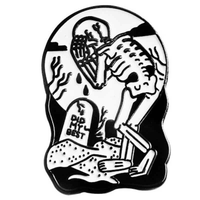 Pin's Squelette Noir Et Blanc