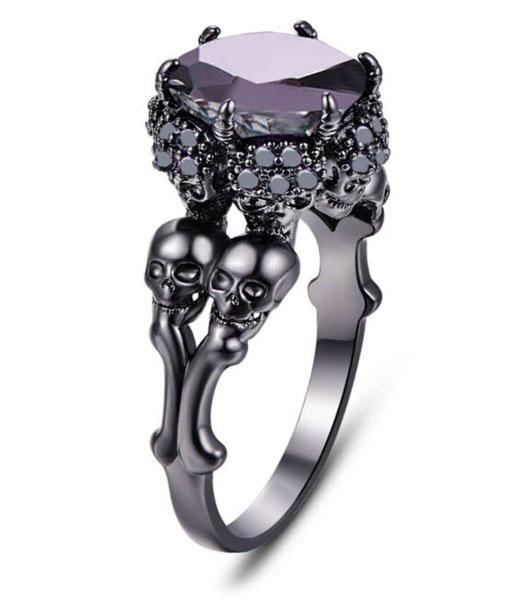 Bague Diamant Violet <br/> Crâne (Acier)