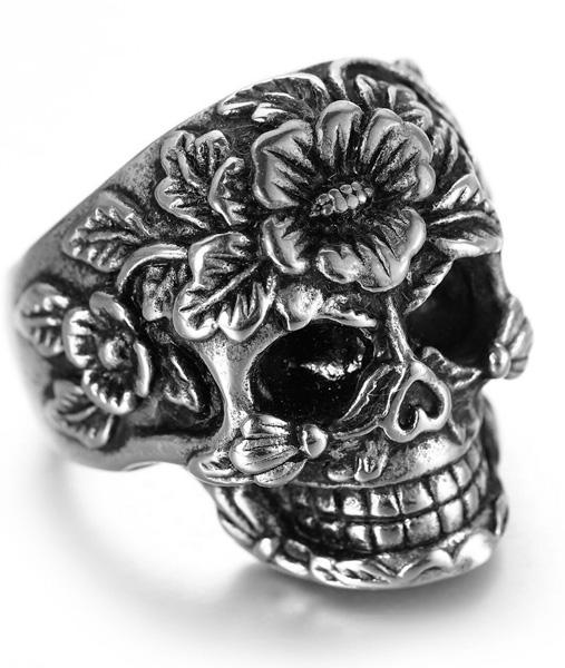 Bague Tête de Mort <br/> Fleurie (Acier)