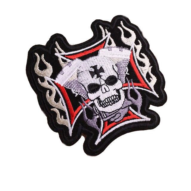 Écusson Tête de Mort <br/>Enflammée