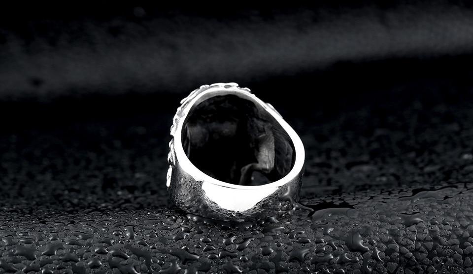 Bague Tête de Mort <br/> Fleurie (Acier)