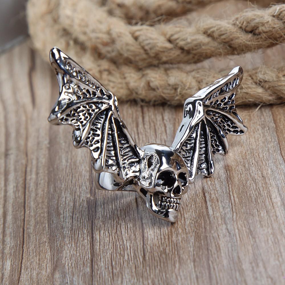 Bague Tête de Mort <br/>  Chauve Souris (Acier)