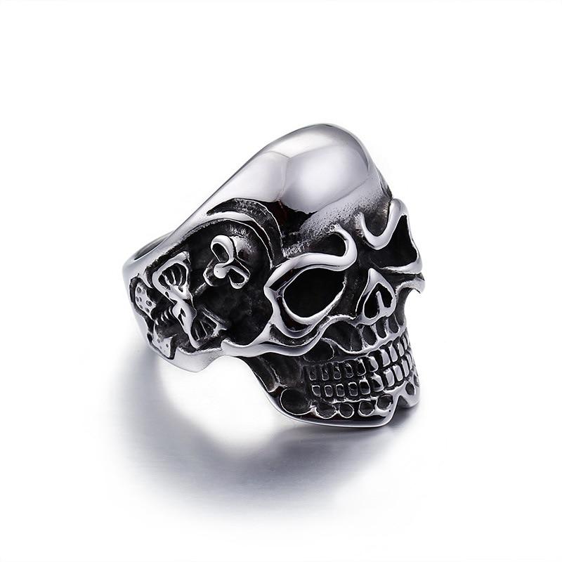 Bague Tête de Mort <br/> Motard (Acier)