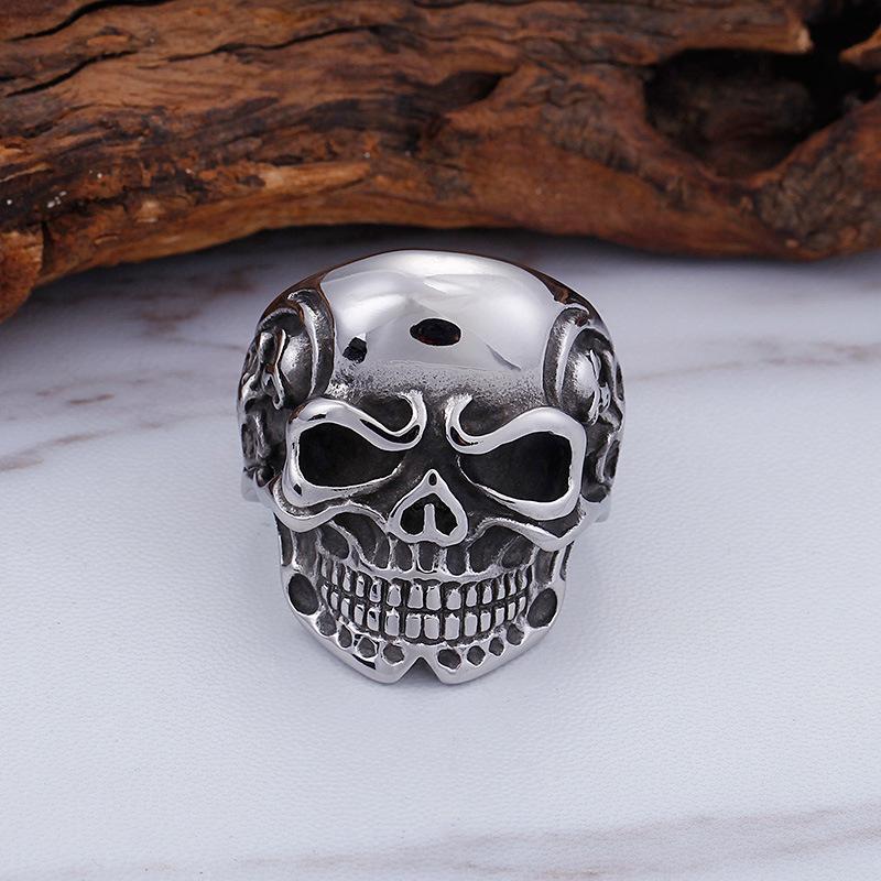 Bague Tête de Mort <br/> Motard (Acier)