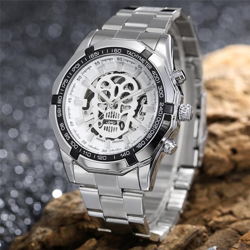 Montre Tête de Mort Luxe