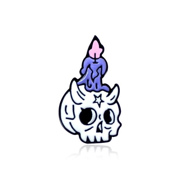 Pin's Tête de Mort <br> Violette