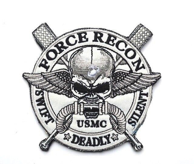 Écusson Tête de Mort <br/>Futuriste